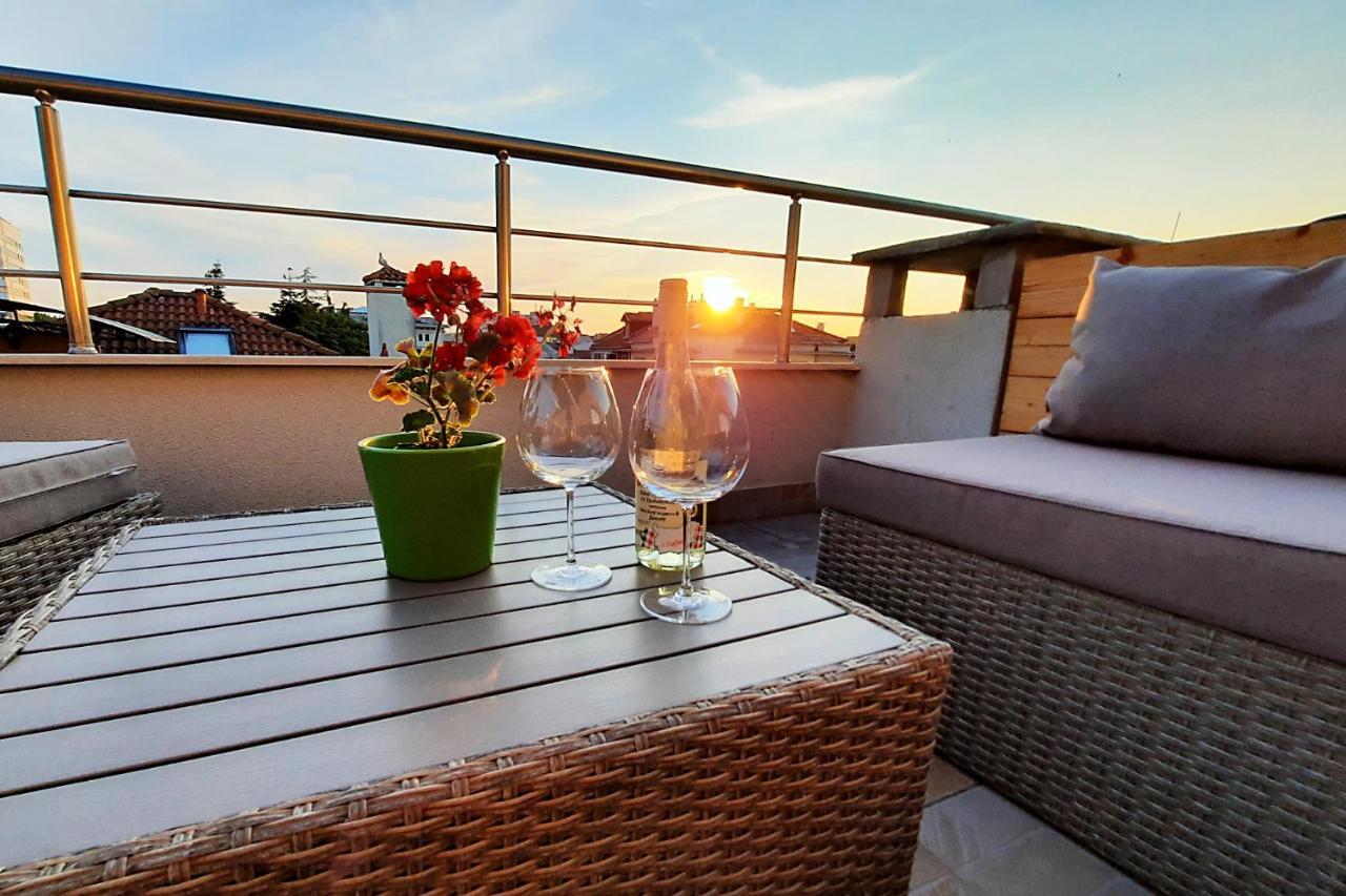 Shik & Chic In The Heart Of Burgas # 5Min From Beach # New Екстер'єр фото